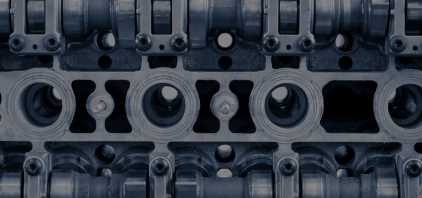 Cylinder heads and overhaul parts for diesel trucks
